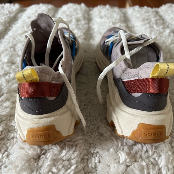 Sorel Kinetic Breakthrough Tech Lace women’s size 7 brand new in box - Picture 3 of 6